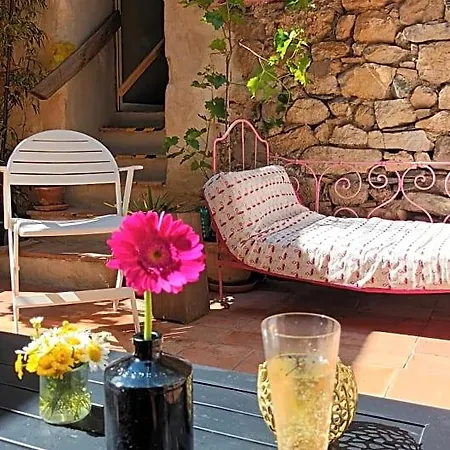 Les Deux Arches 3* Caunes-Minervois